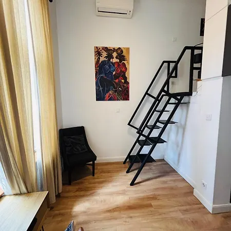 Stylish Loft With Ac Near Opera
