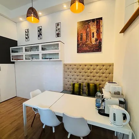 Stylish Loft With Ac Near Opera * בודפשט
